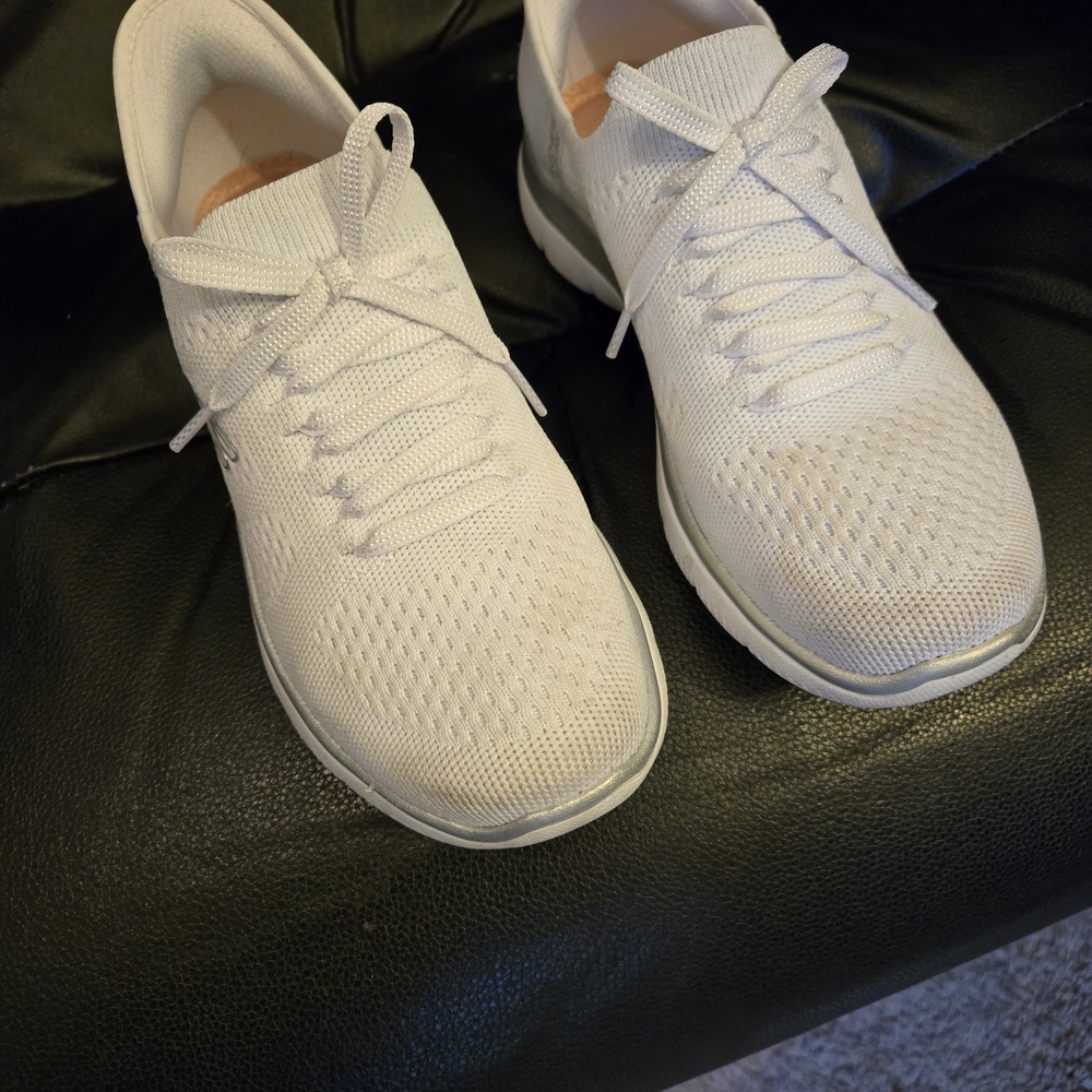 Skechers White Women's Sneakers